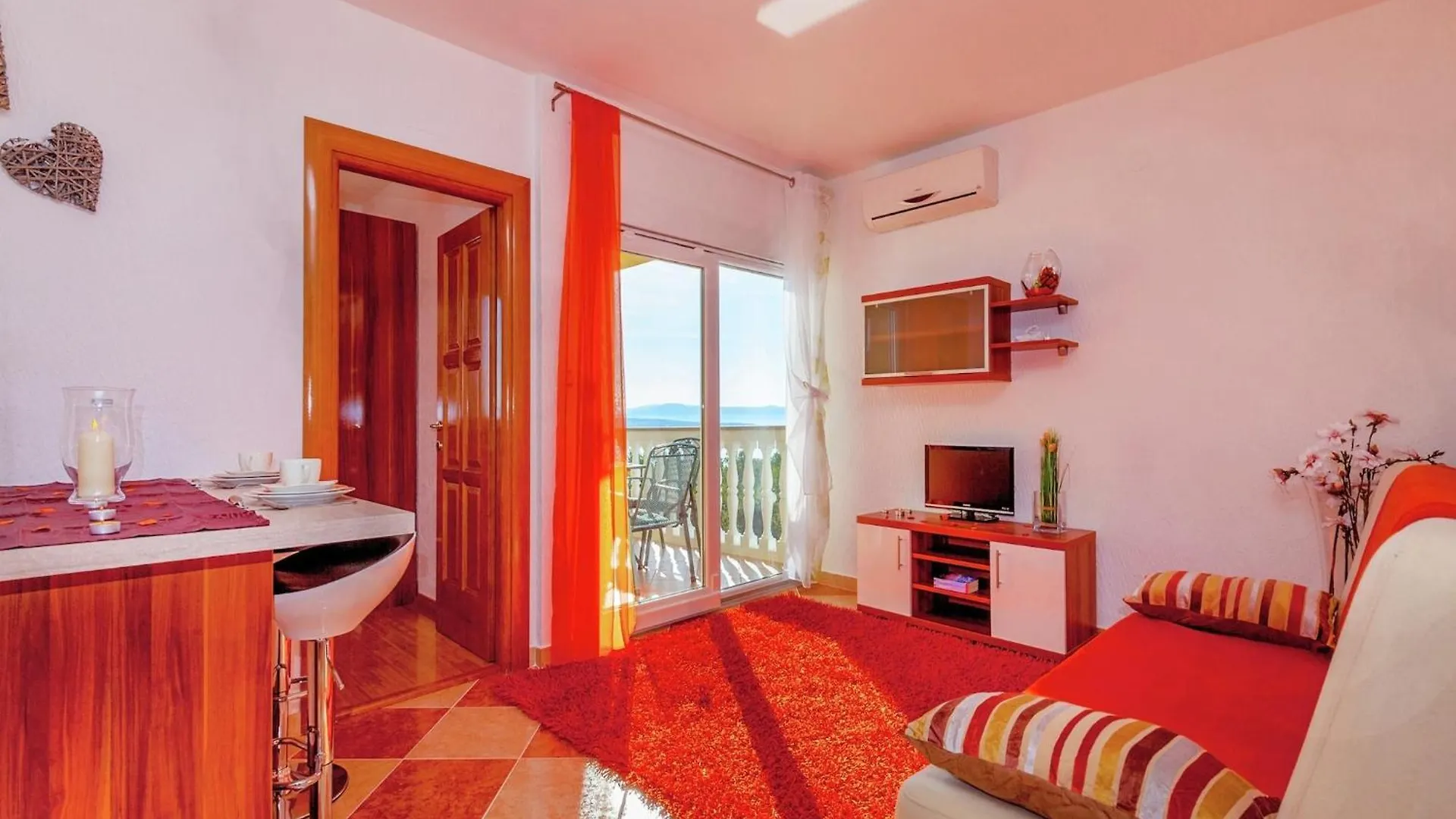 Beautiful Apartment In Dramalj